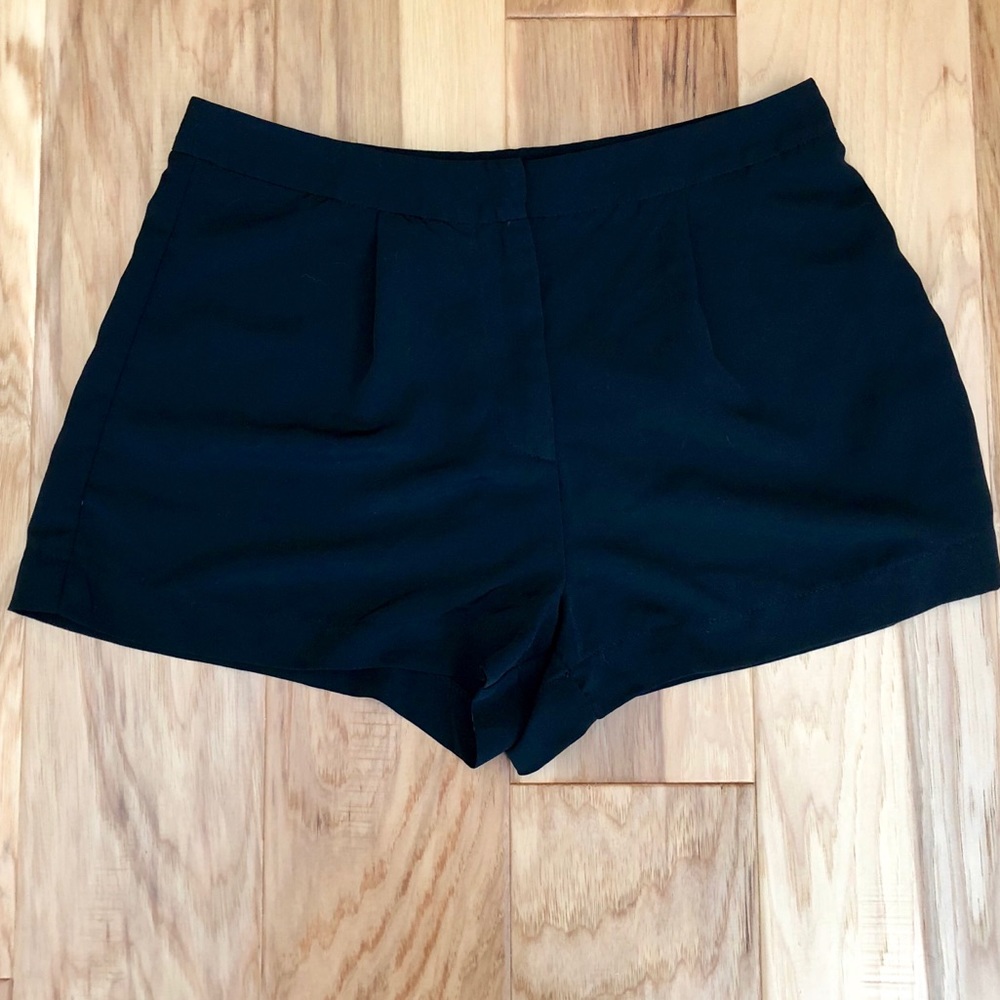 Forever 21 black high rise shorts
